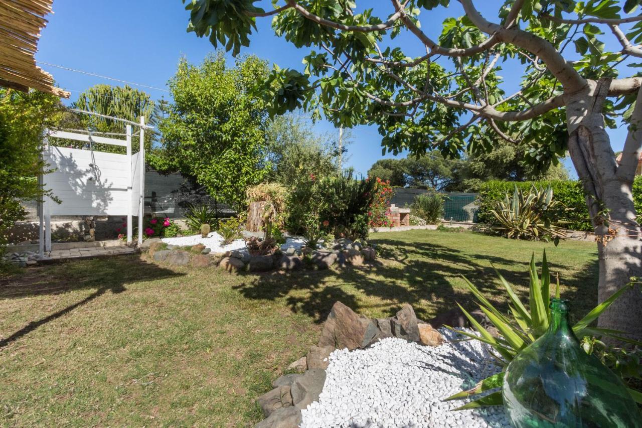 Deppy Cottage Porto Columbu - Perd'E Sali Ngoại thất bức ảnh